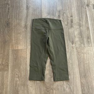 Lululemon Capri Leggings